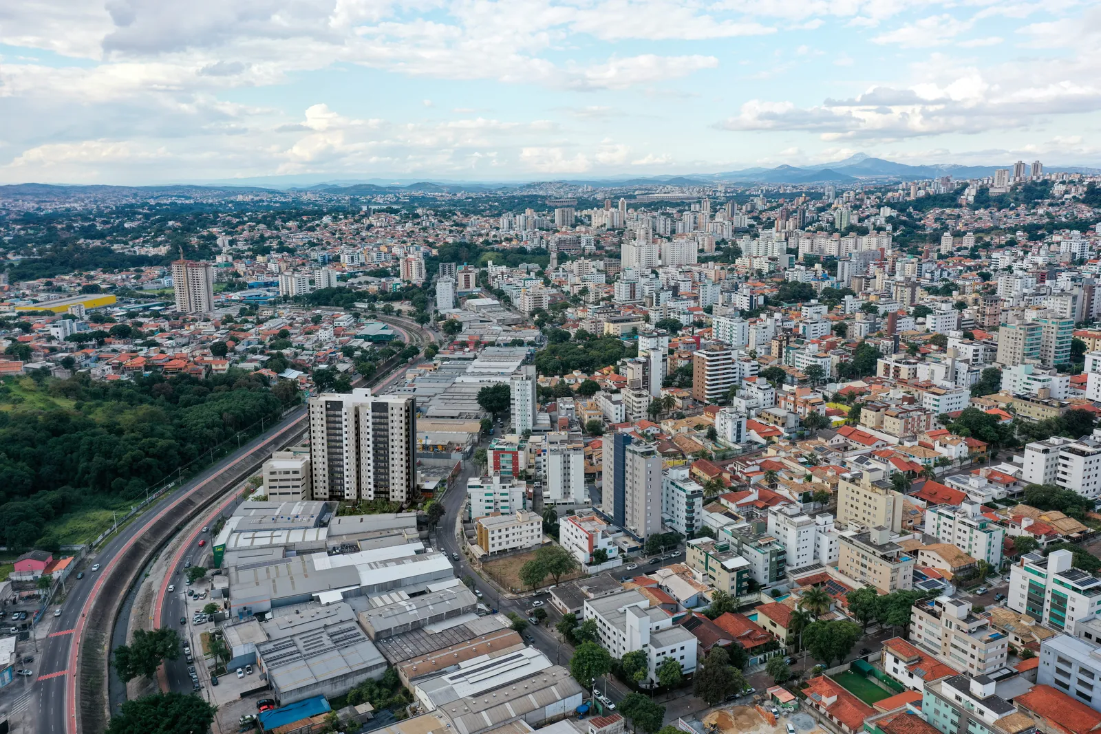 Vista aérea do bairro Castelo com o Casa Sintra em destaque